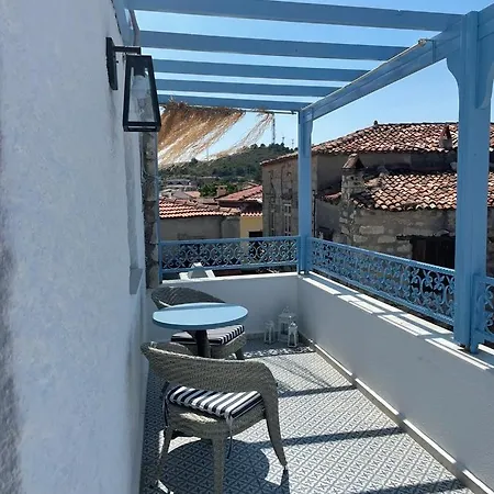 Postahan Konukevi בית נופש
